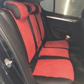 Авточехлы Автопилот черный красный алькантара Ромб